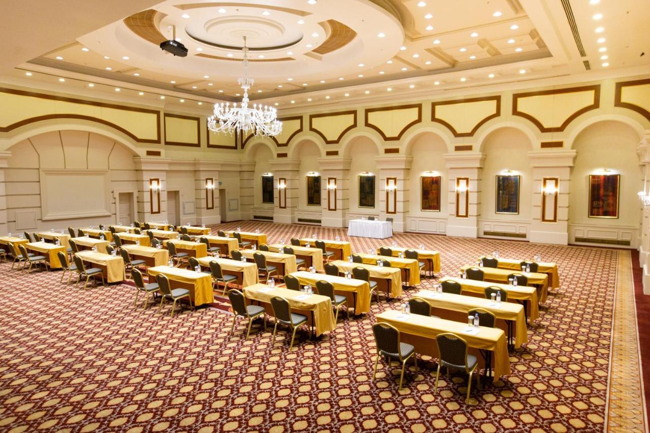 Rixos President Hotel Astana Exterior photo