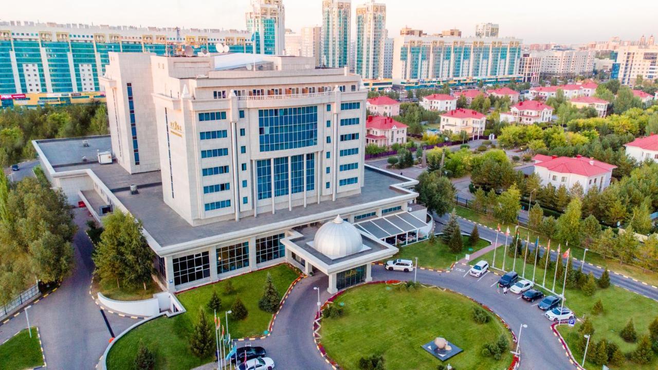 Rixos President Hotel Astana Exterior photo