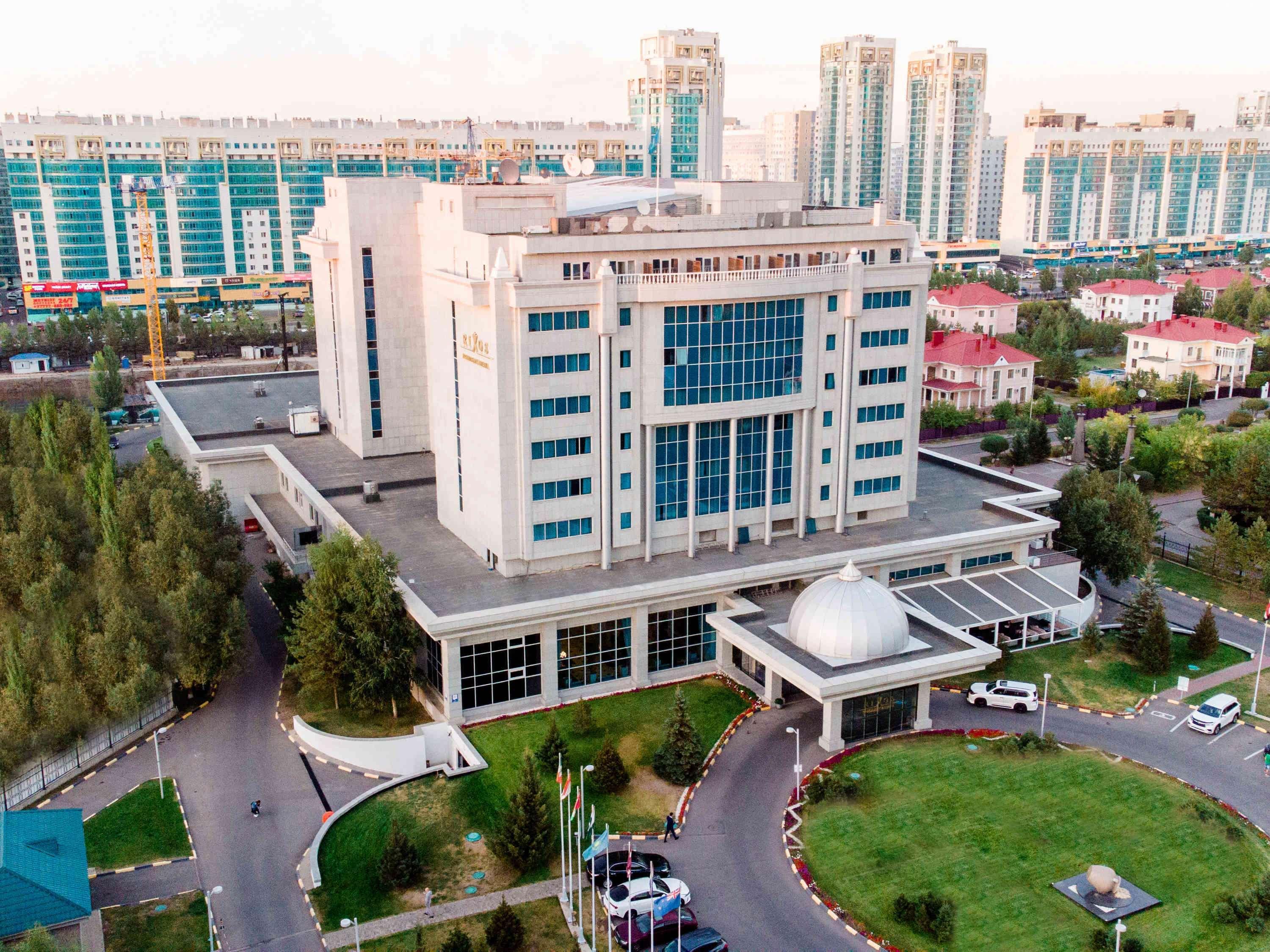 Rixos President Hotel Astana Exterior photo